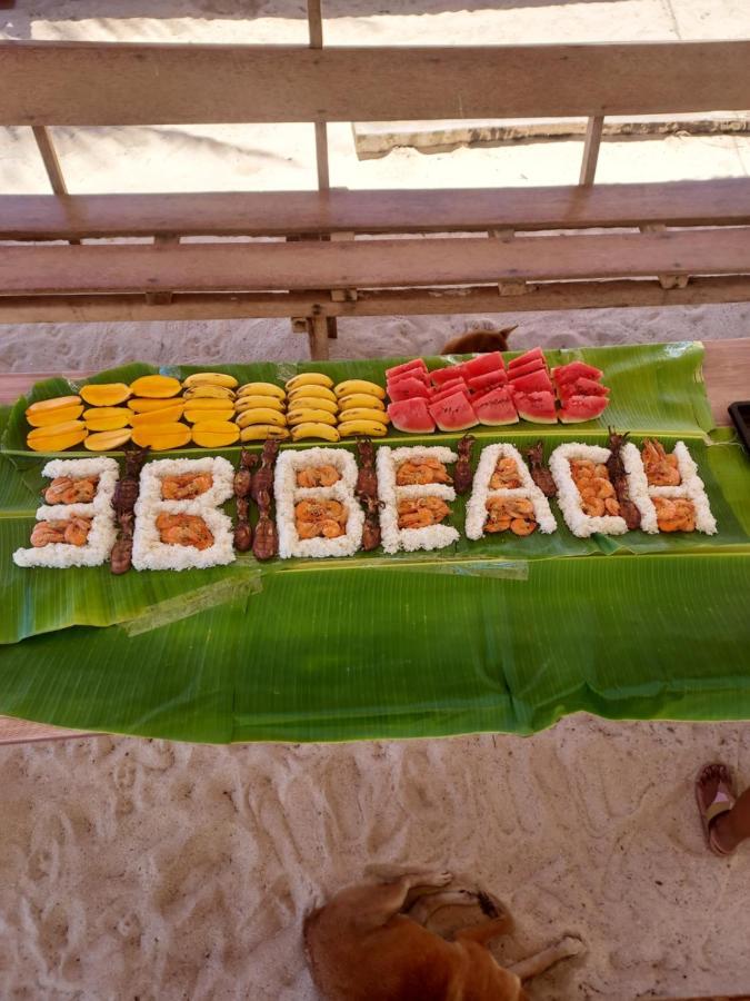 3b * Santa Monica (Siargao)